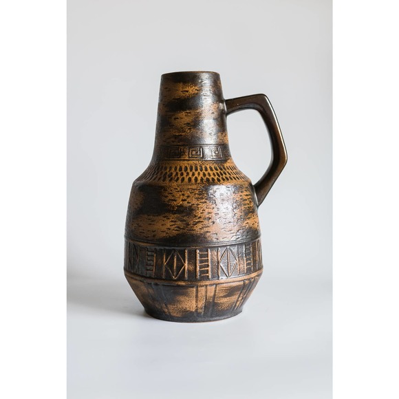 Large Brown Brutalist Terra Cotta Vase in Excellent Condition 14" High - Picture 1 of 10